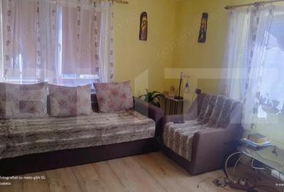 Casă cu 3 camere cu Teren 300 Mp în Central - 2