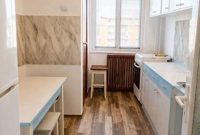 Apartament cu 3 camere semidecomandat în Torontalului - 2
