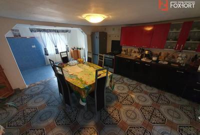 Casă individuală cu 5 camere cu Teren 1439 Mp în Giulvăz - 14