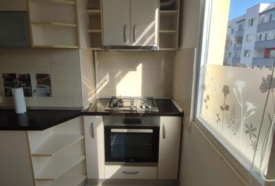 Apartament cu 2 camere decomandat în Central - 4