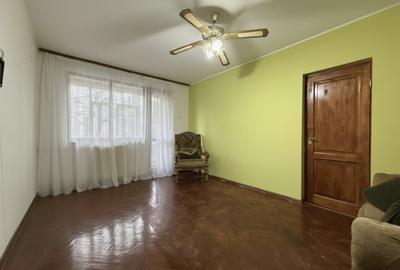 Apartament de vanzare cu 4 camere in Tomis Nord, Vedere parc, etaj 1 - 2
