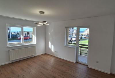 Apartament cu 2 camere decomandat în Cetatea - 5