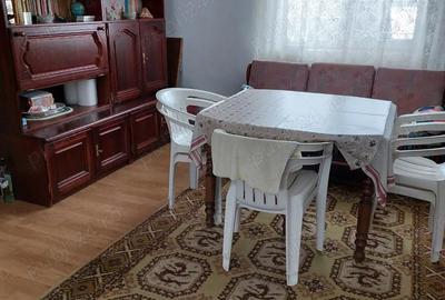 Casă cu Teren 484 Mp în Lunca (Moroeni) - 1