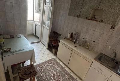 Apartament cu 3 camere decomandat în Micro 39 - 4