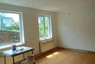 Casa 4 camere Goranu - Calea Bucuresti - 2