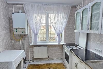 Apartament cu 2 camere decomandat în Plopilor - 2