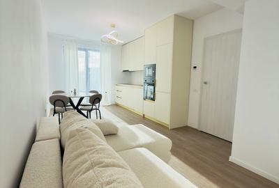 Apartament cu 3 camere decomandat în Tractorul - 3