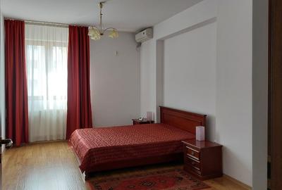 Apartament cu 3 camere decomandat, mobilat în Central - 2