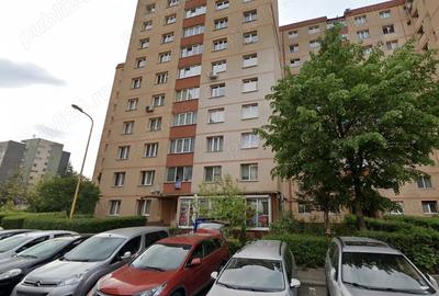 Vand apartament 3 camere pe Calea Bucuresti (Direct Proprietar) - 2