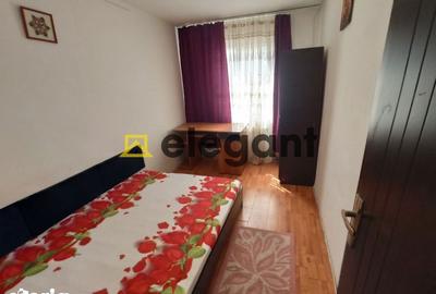 Apartament cu 3 camere semidecomandat, mobilat în Sărari - 10