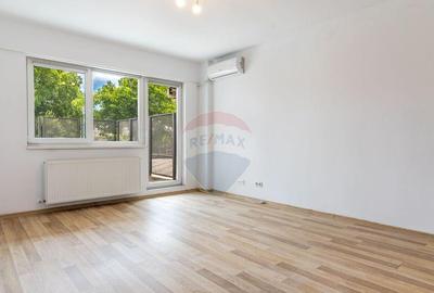 De vanzare apartament cu 2 camere si terasa 40 mp, comisi...