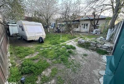 Casă cu 3 camere cu Teren 70 Mp în Central - 1