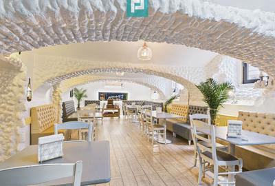 Spațiu comercial Horeca cu vad excelent - 1