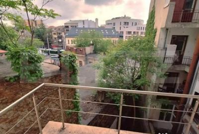 Spațiu comercial, de 92 mp, în P-ța Rosetti - 10