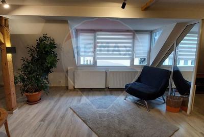 Apartament cu 3 camere, mobilat în Centrul Istoric - 12