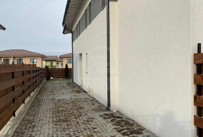 Casă cu 4 camere cu Teren 300 Mp în Central - 5