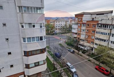 Apartament cu 3 camere de vanzare in zona Stefan cel Mare - 16