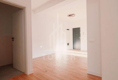 Apartament 2 camere de vanzare la cheie balcon curte Selimbar - 4
