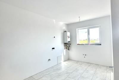 Casă cu 4 camere cu Teren 263 Mp în Moșnița Nouă