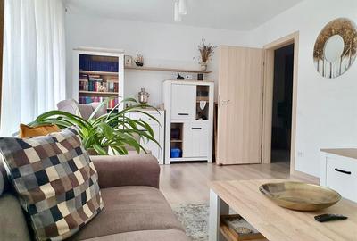 Apartament cu 3 camere decomandat în Astra - 2