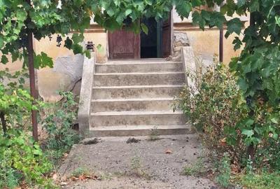 Casă cu 5 camere în Ciupercenii Noi - 2