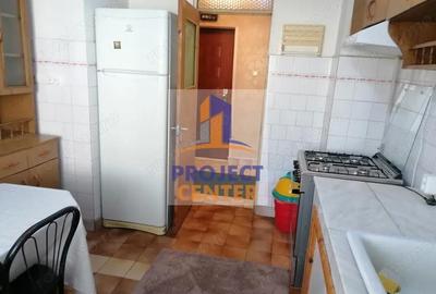 Apartament cu 2 camere decomandat în Frații Golești - 9