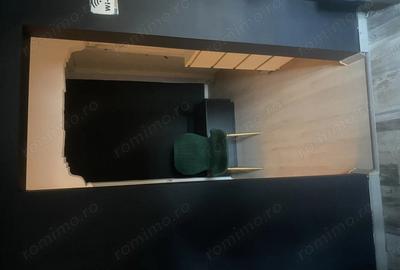Spațiu comercial, de 55 mp, în Capitol - 4