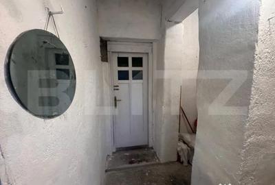 Apartament cu 3 camere decomandat în Gruia - 1