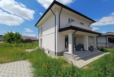 CASA DE VANZARE , FINALIZATA , 900m de  Family Market MIROSLAVA - 3