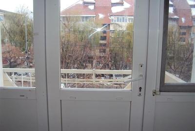 Inchiriez apartament 4 camere, et 2, semimobilat, zona Teatru - 17