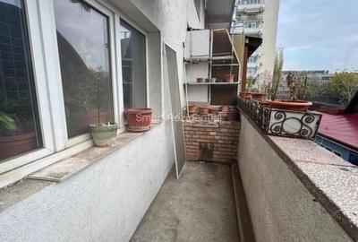 Apartament cu 4 camere, mobilat în Vatra Luminoasă