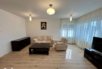 Apartament cu 3 camere în Central - 12