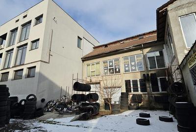 Spațiu comercial, de 622 mp, în Central - 1