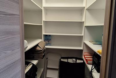 Apartament cu 2 camere decomandat în Palazu Mare - 6