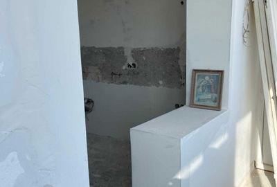 Apartament cu 2 camere semidecomandat în Giurgiului - 3