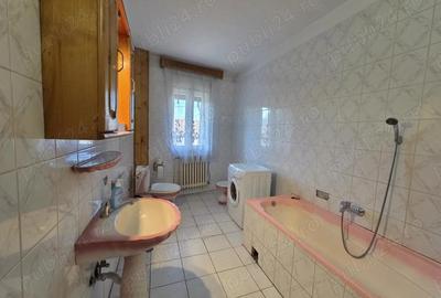 Casă cu Teren 335 Mp în Funcționarilor - 6