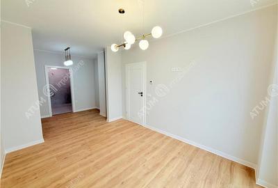 Apartament cu 3 camere decomandat în Aeroport