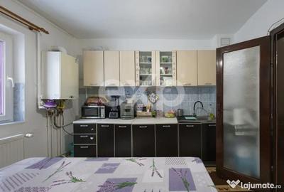 Apartament cu 3 camere decomandat în Central - 4
