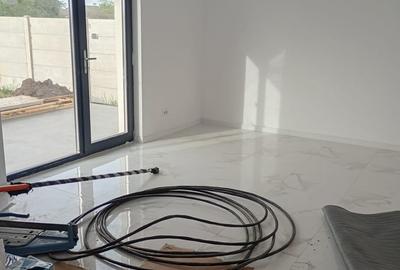 Casă cu 4 camere cu Teren 400 Mp în Clinceni - 2