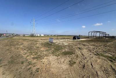 Teren de 2000 mp, în Săbăreni - 4