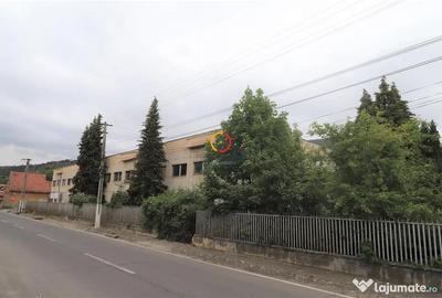 Spațiu comercial, de 3,725 mp, în Central - 3