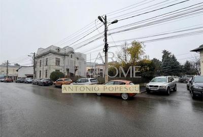 Parter imobil si curte proprie, in Ploiesti, ultracentral. - 2