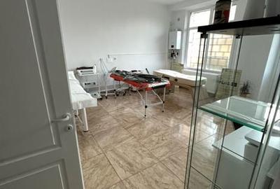 Spațiu comercial, de 70 mp, în Central - 2