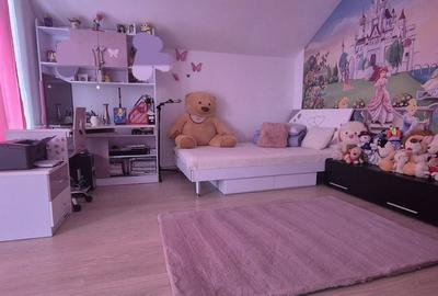 Casă cu 6 camere cu Teren 2106 Mp în Piatra - 16