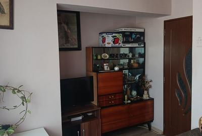 Apartament cu 2 camere decomandat în Central - 3