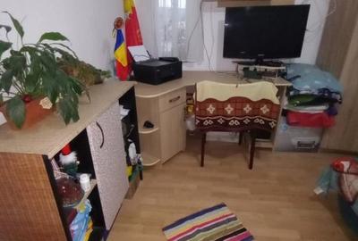 Apartament 2 camere, de vanzare, cu parcare, decomandat, zona Oasului - 2