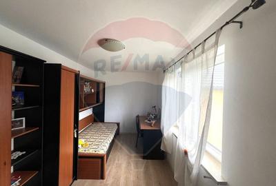 Casa / Vila cu 6 camere de vanzare in com. Racaciuni - 3