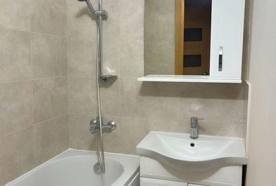 Garsonieră decomandată în Moșilor