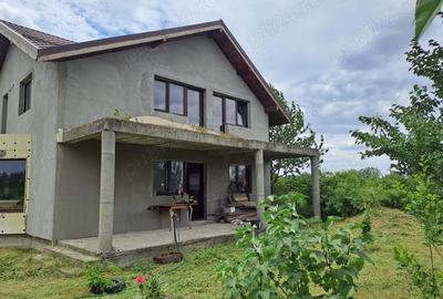 Casă cu 6 camere în Clinceni - 5