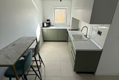 Apartament cu 11 camere decomandat, mobilat în Girocului - 1